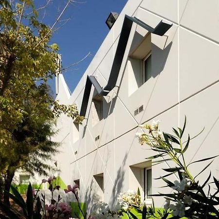 Lemon Hotel Tarascon Bagian luar foto