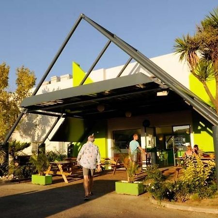 Lemon Hotel Tarascon Bagian luar foto