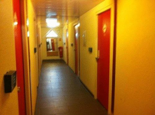 Lemon Hotel Tarascon Bagian luar foto