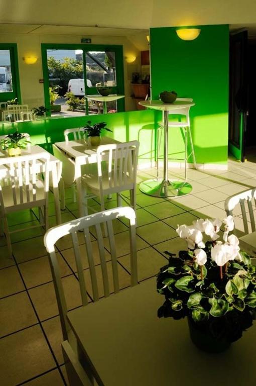 Lemon Hotel Tarascon Bagian luar foto